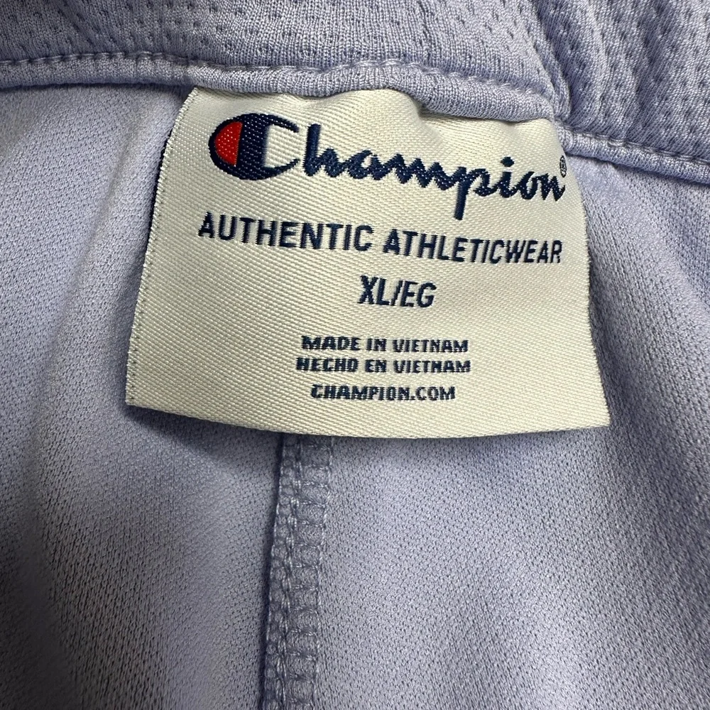 NWT Women’s Champion Athletic Shorts size XL